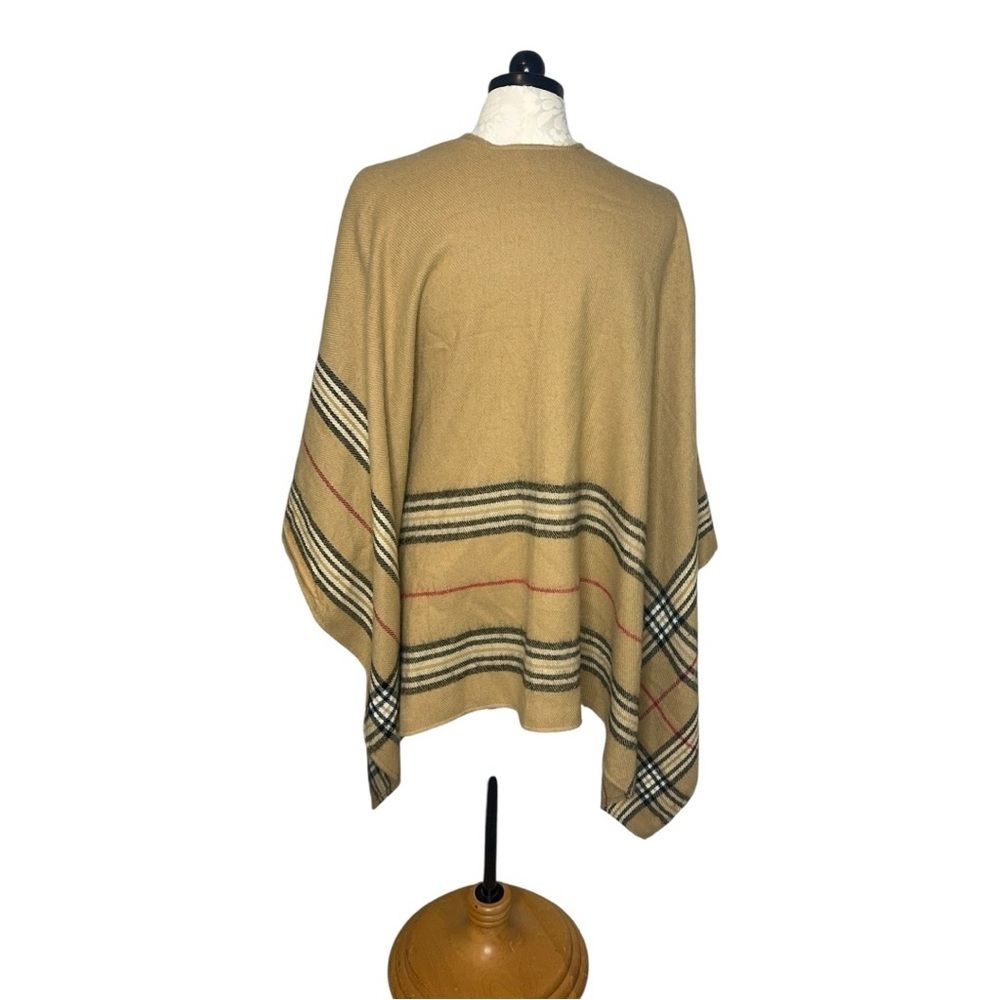 V.Frass Camel plaid shawl poncho one size - Picture 3 of 4